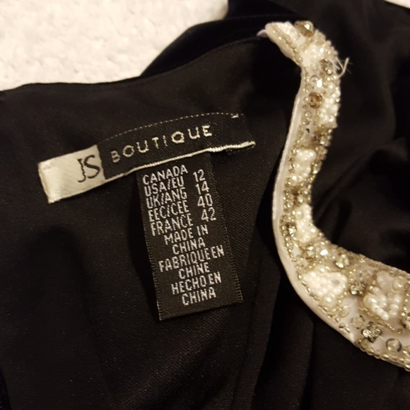 Black Velvet gown with White beaded straps - Picture 6 of 8